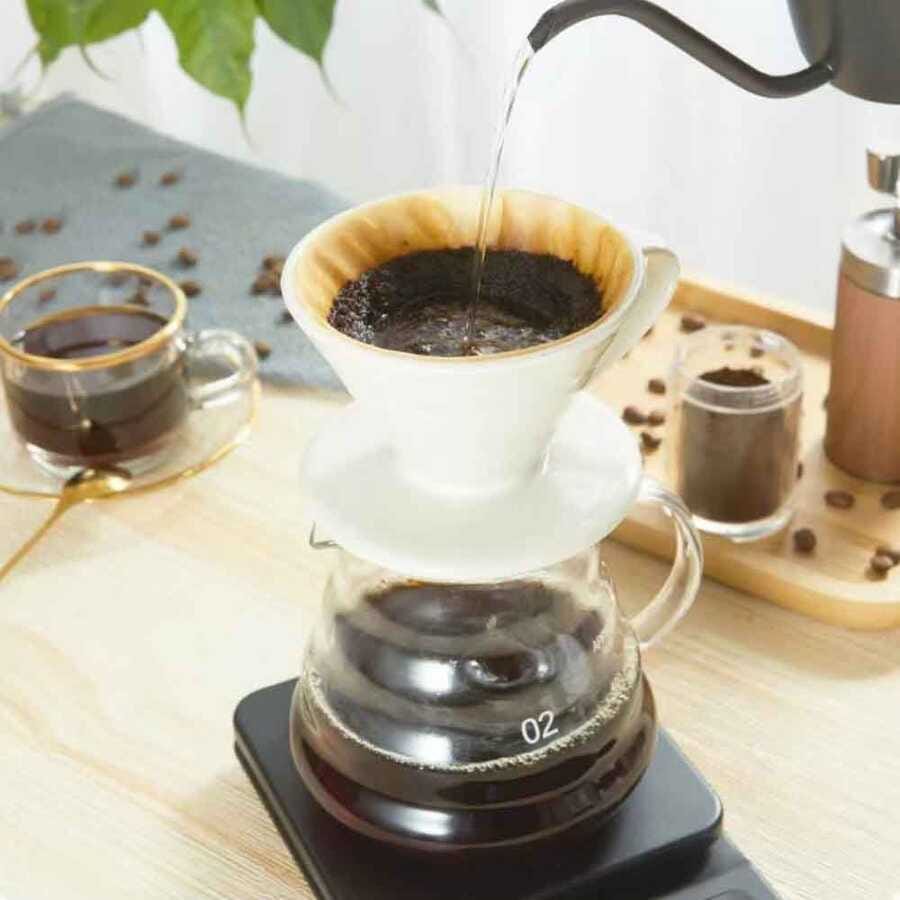 Epinox V60 Seramik Kahve Demleme Dripper Beyaz
