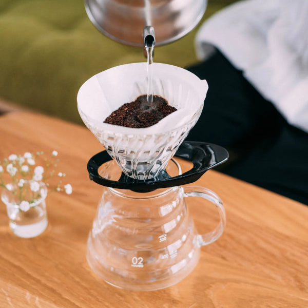 Hario V60 02 Cam Dripper (Siyah)