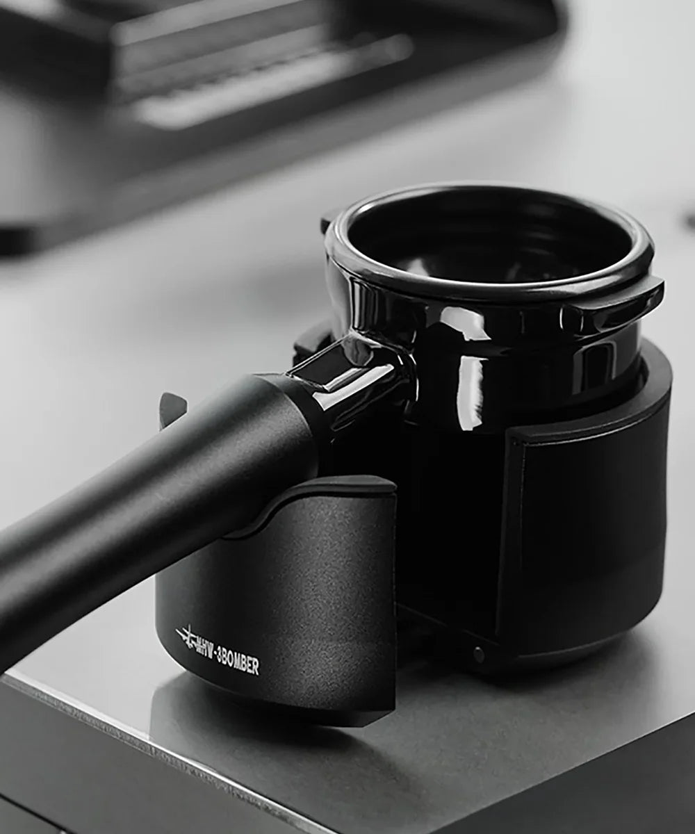 MHW-3BOMBER Astra Collection Tamper Standı 51-58mm Universal