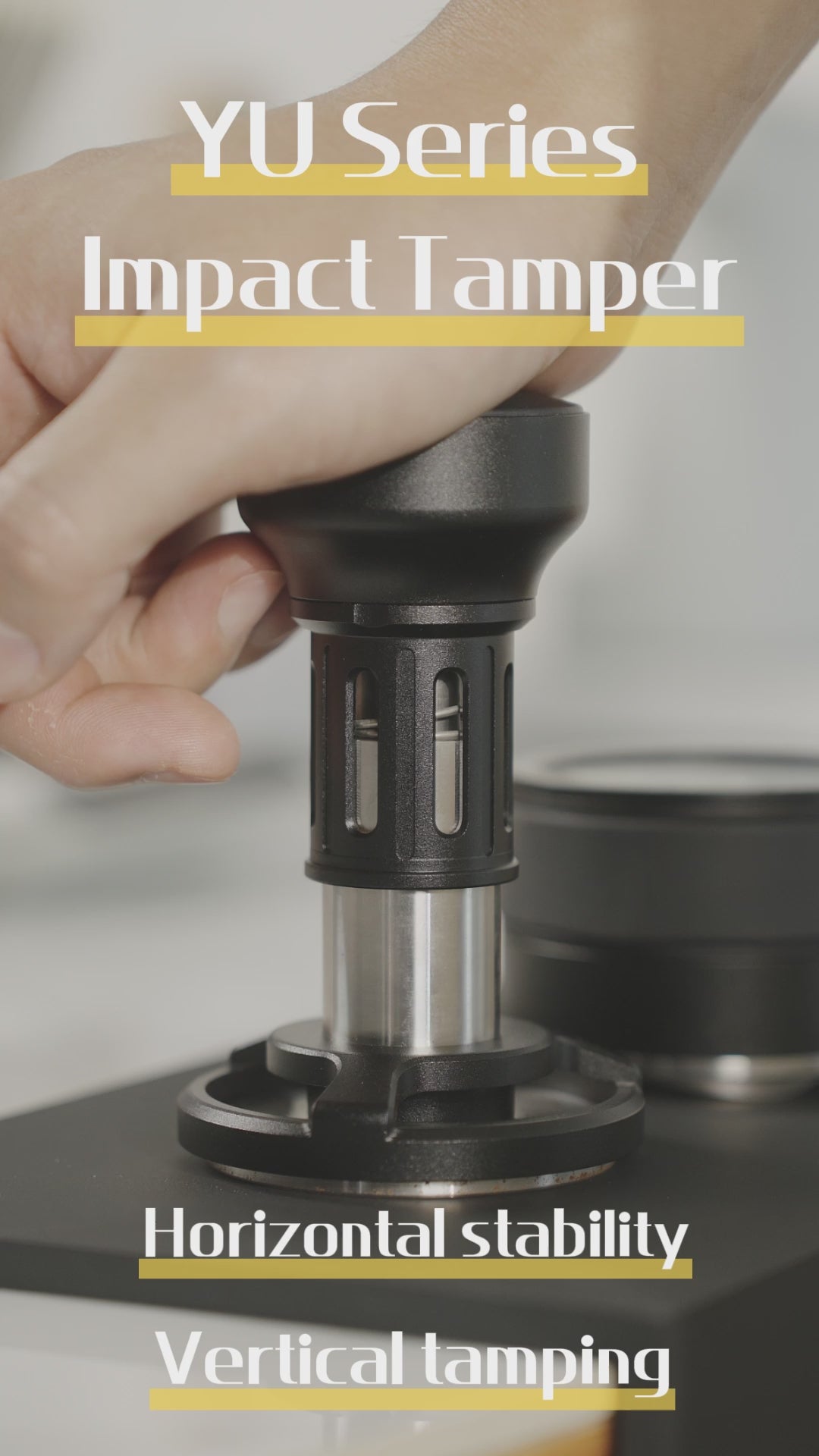 Videoyu yükle: MHW-3BOMBER YU Series Force Impact Espresso Tamper 58.35 mm